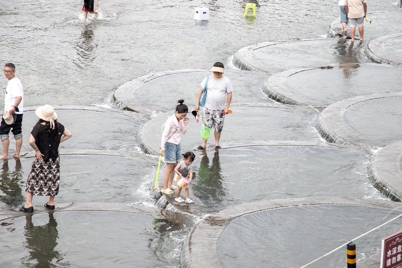 安顺经开区：抢抓“凉”机催热“避暑经济(图2)