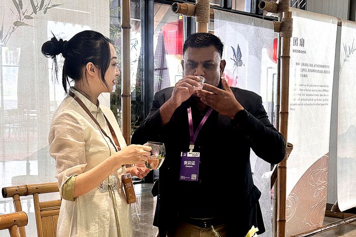 “峨眉雪芽”亮相2024“一带一路”媒体合作论坛展示四川传统茶文化魅力(图5)