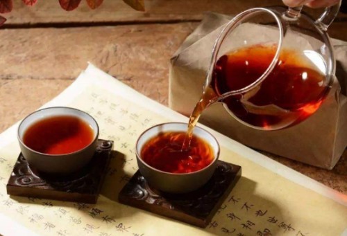 云南原生态普洱熟茶：历沿革与传统工艺的完美结合(图6)