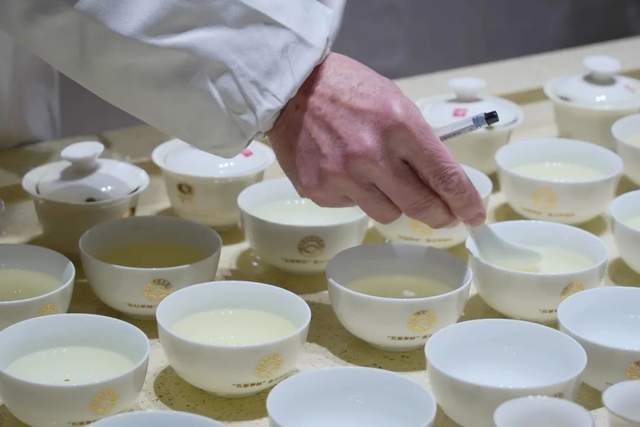 PG电子网站伍鹭客杯”兰花香安溪铁观音茶王赛颁奖礼明日举办(图2)