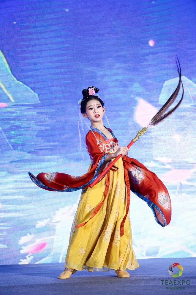 神农兴国饮·茗香礼华夏2024首届神农茶文化论坛盛大召开(图18)