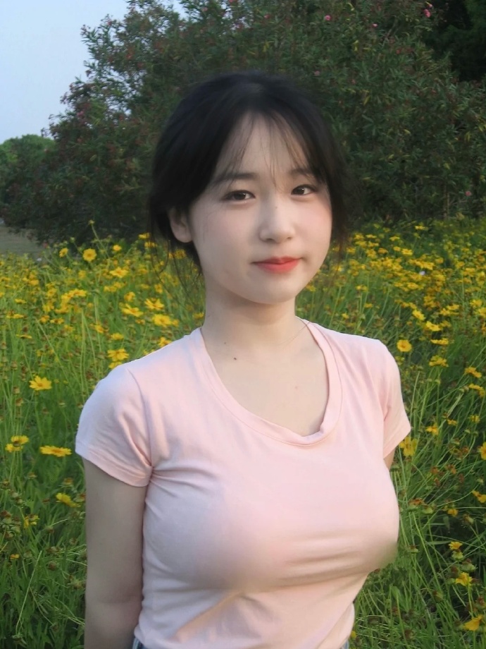 PG电子平台夜鲁夜鲁很鲁观看(图1)