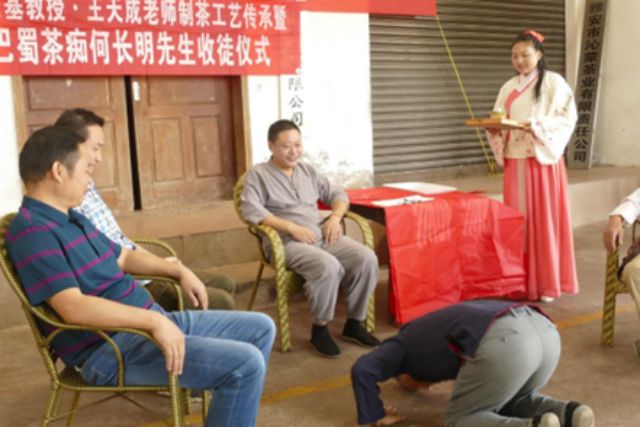 踏实做人勤奋制茶——巴蜀茶痴何长明茶缘情深(图8)