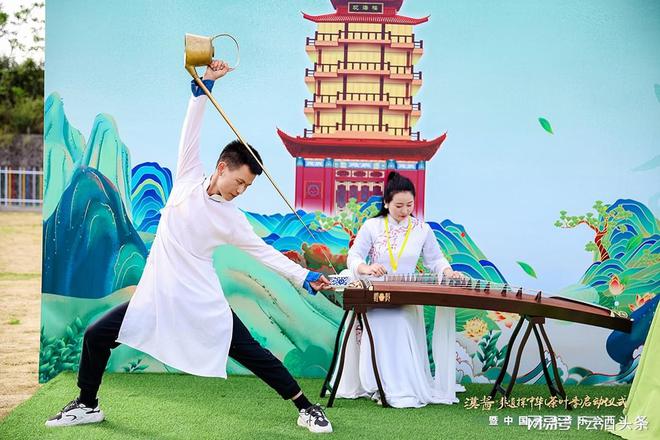 非遗探中华汉酱飘“茶香”(图2)