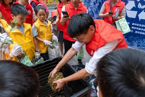 带动茶友参与茶叶循环利用霸王茶姬推出“原叶新生无废计划”(图1)