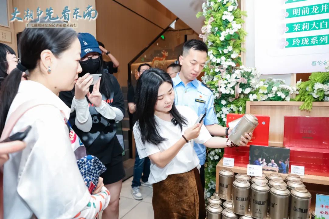 伴着茶香看坊巷！福建的这一做法让全国媒体总编记者直呼“放心”！(图2)