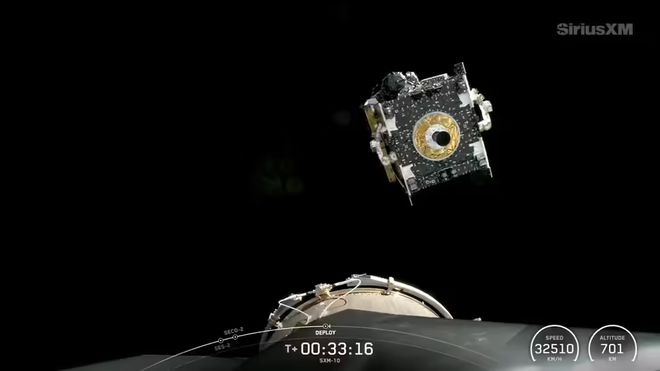 抖音整治高考「AI押题」;小米SU7Ultra登陆《GT赛车7》;全球首个满级QQ收获「金企鹅」(图5)