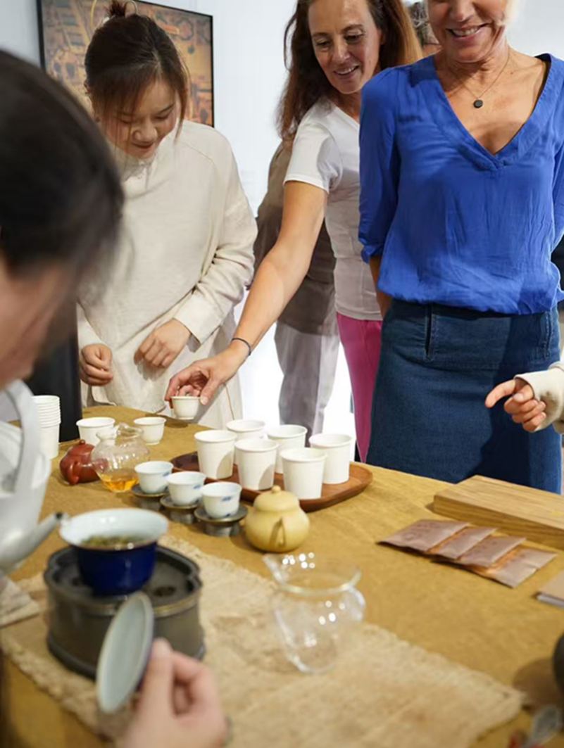 PG电子平台雅安非遗出圈巴黎！(图2)