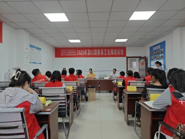 从解忧杂货铺到成长孵化器黄冈市青年夜校民生项目赋能青年成长(图4)