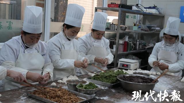 PG电子网站读城｜种花起家你喜欢的富春今年140岁(图7)