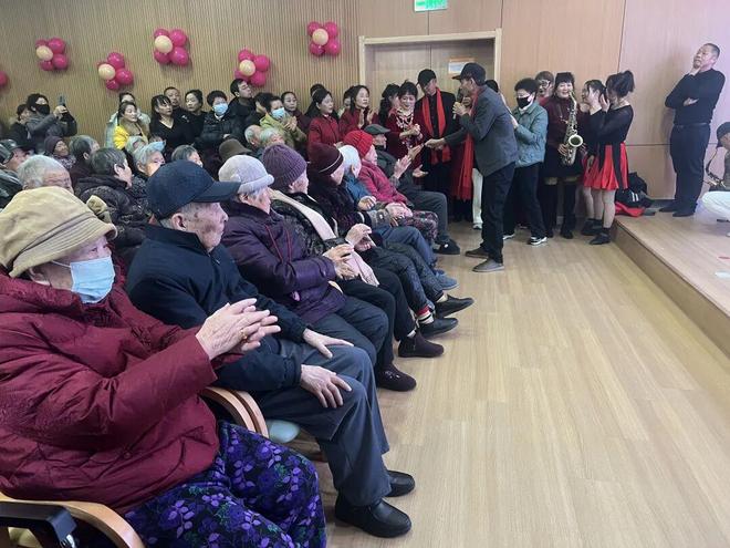 【铜陵头条1231】寒潮预警!铜陵将迎来2026年第一场雪!一中学校长违规收礼被通报(图5)