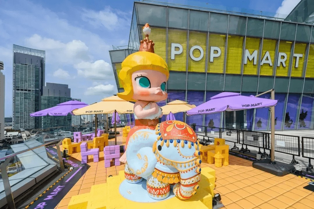 PG电子平台月入1500万!雪王们集体押注“旗舰店”(图5)