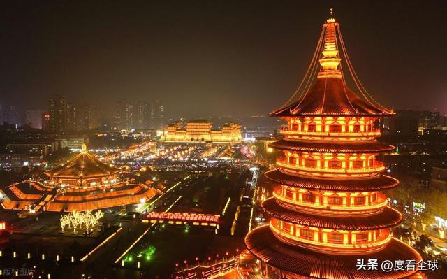 PG平台元旦夜的洛阳：千年宫阙下的汉服潮藏着古都文旅的破圈密码！(图6)