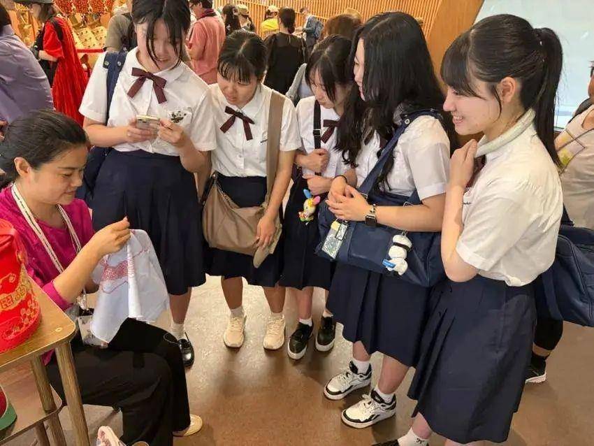 踏浪出海：湖北非遗“走出去”的格局与步伐(图1)