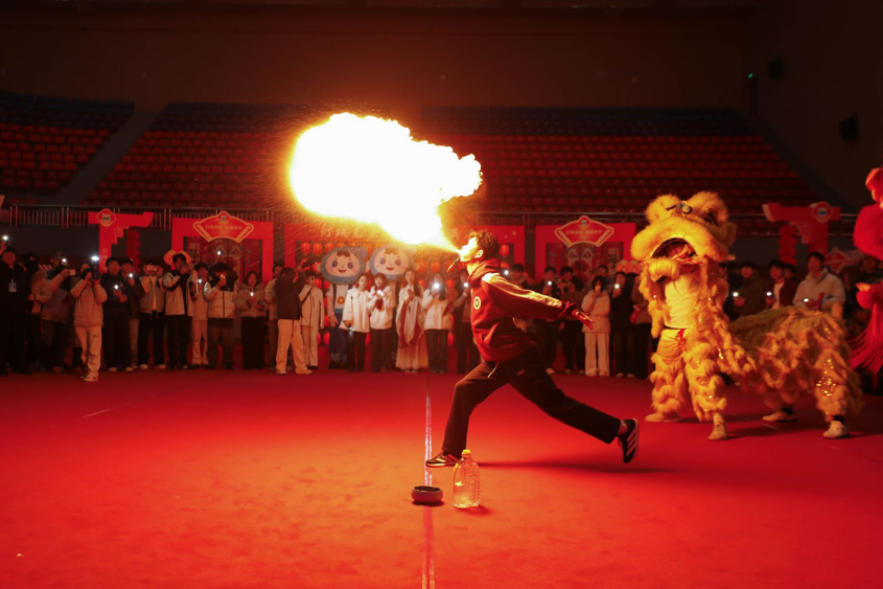 一万份汤圆免费炫！湖南高校节日氛围感拉满(图5)