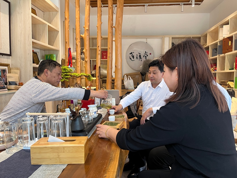 春有约茶不误！制茶大师刘建辉的守艺与突围(图1)